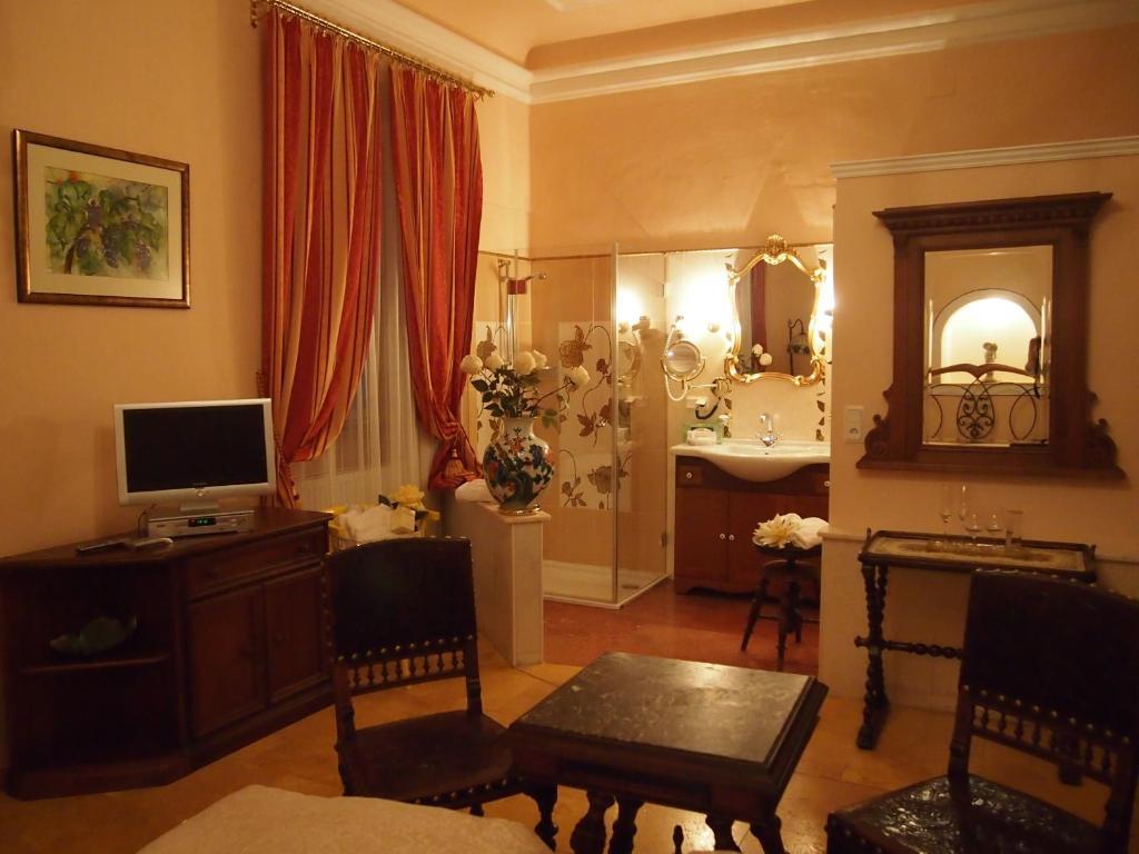 Boutique Hotel Ur-Wachau ويسنكرخن ان دي الغرفة الصورة